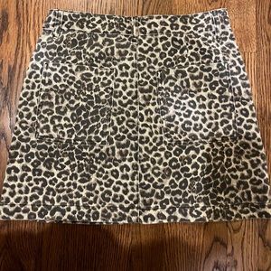 urban outfitters cheetah print skirt size small